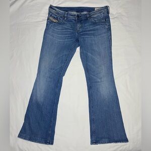 Diesel Flared Leg Jeans Women's Size 30 Vintage distressed Italy LOWKY B.C.
